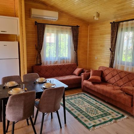 Ugur Pansiyon Bungalows Чирали Экстерьер фото