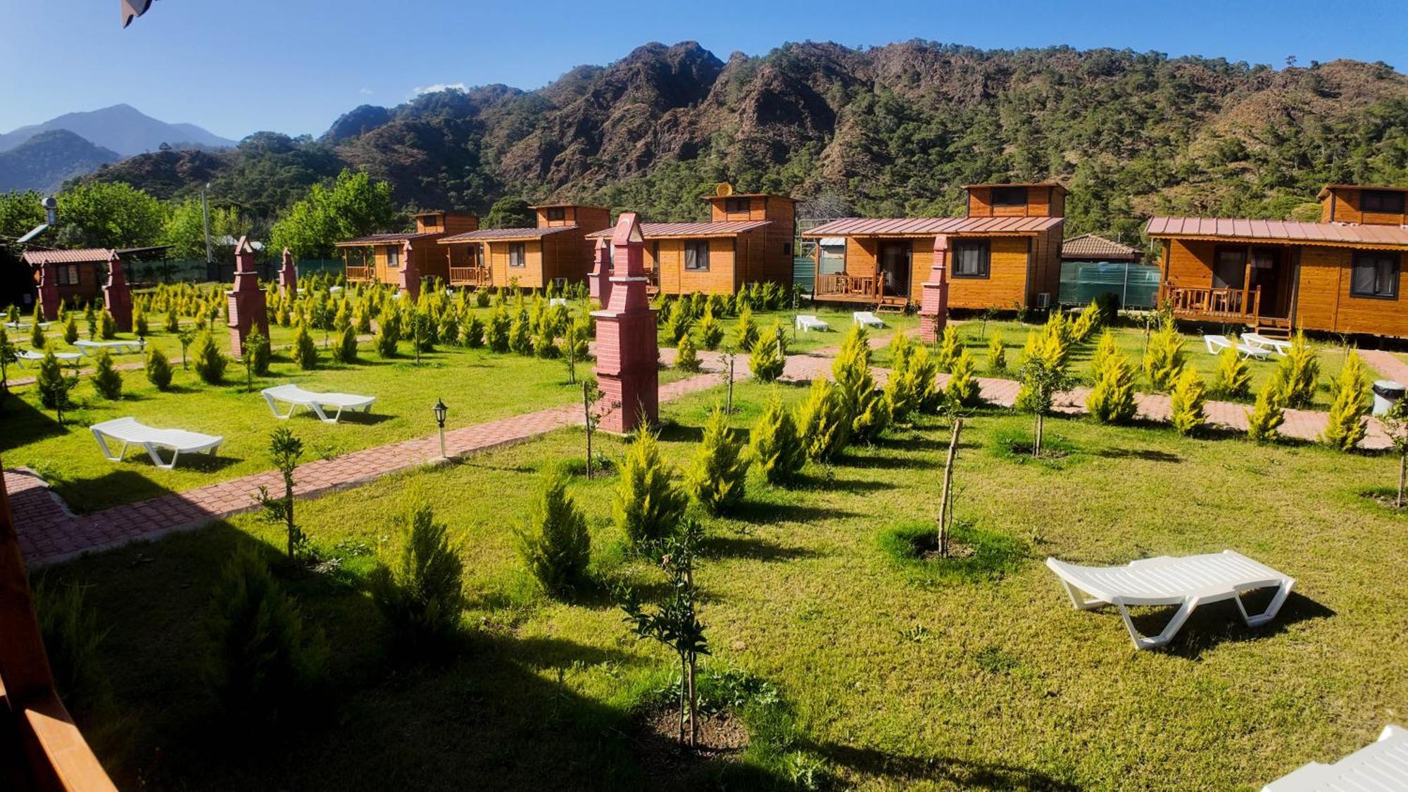 Ugur Pansiyon Bungalows Чирали Экстерьер фото