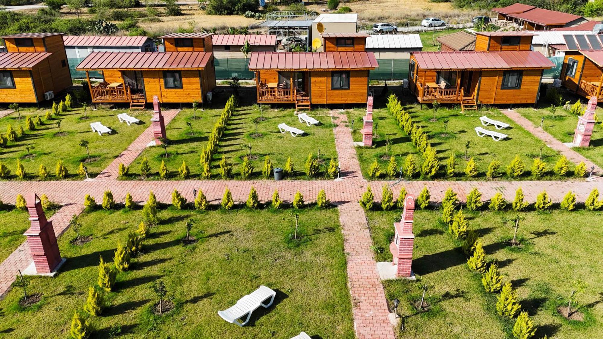 Ugur Pansiyon Bungalows Чирали Экстерьер фото