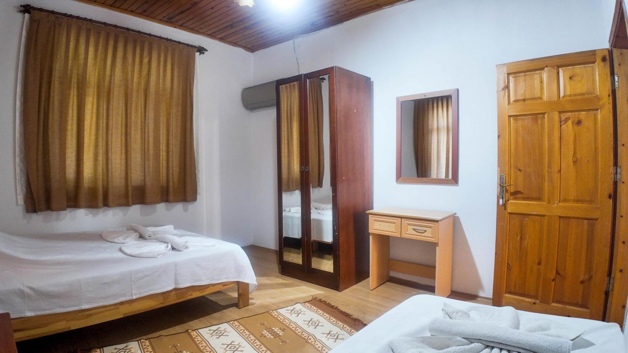 Ugur Pansiyon Bungalows Чирали Экстерьер фото