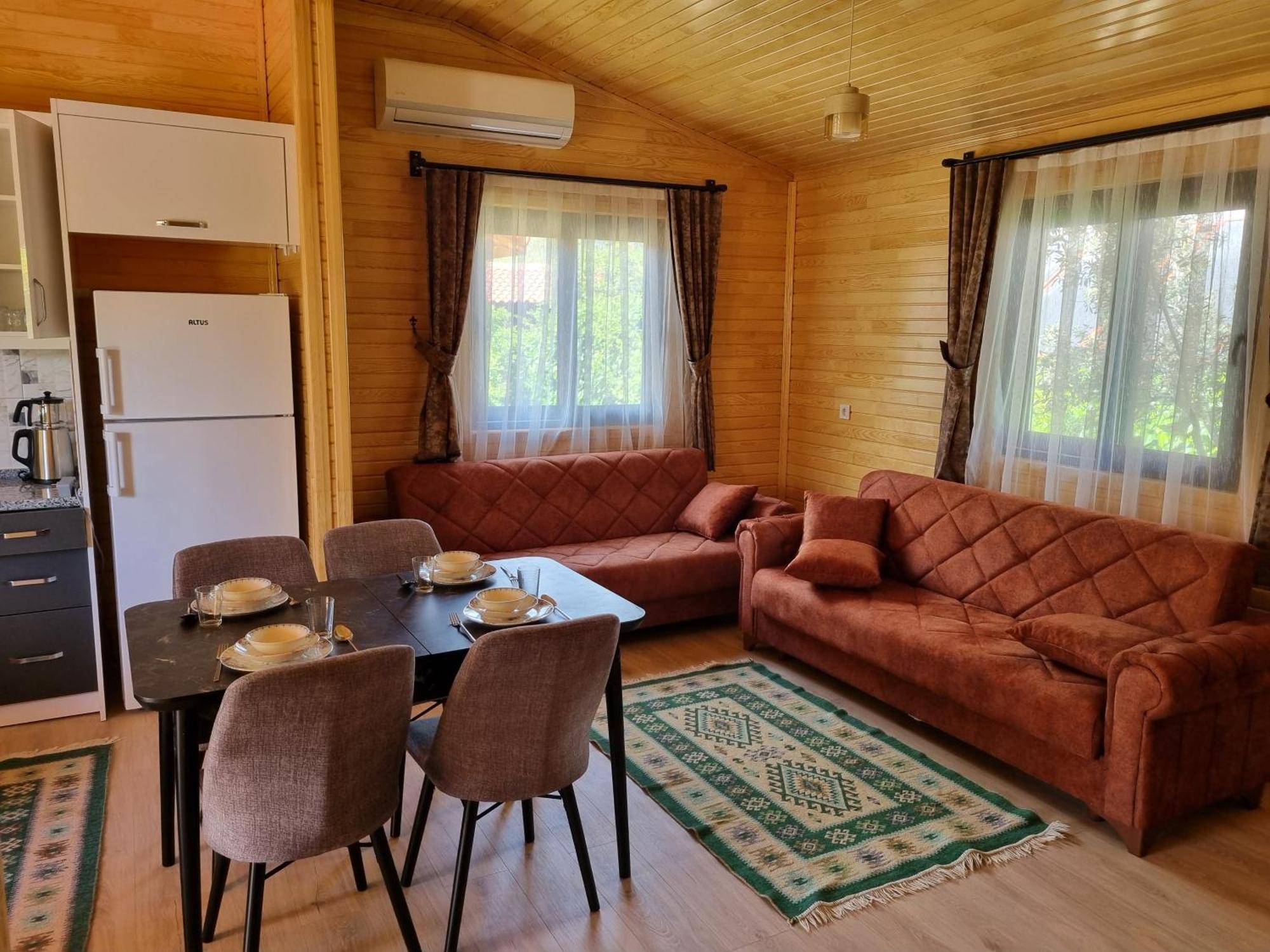 Ugur Pansiyon Bungalows Чирали Экстерьер фото