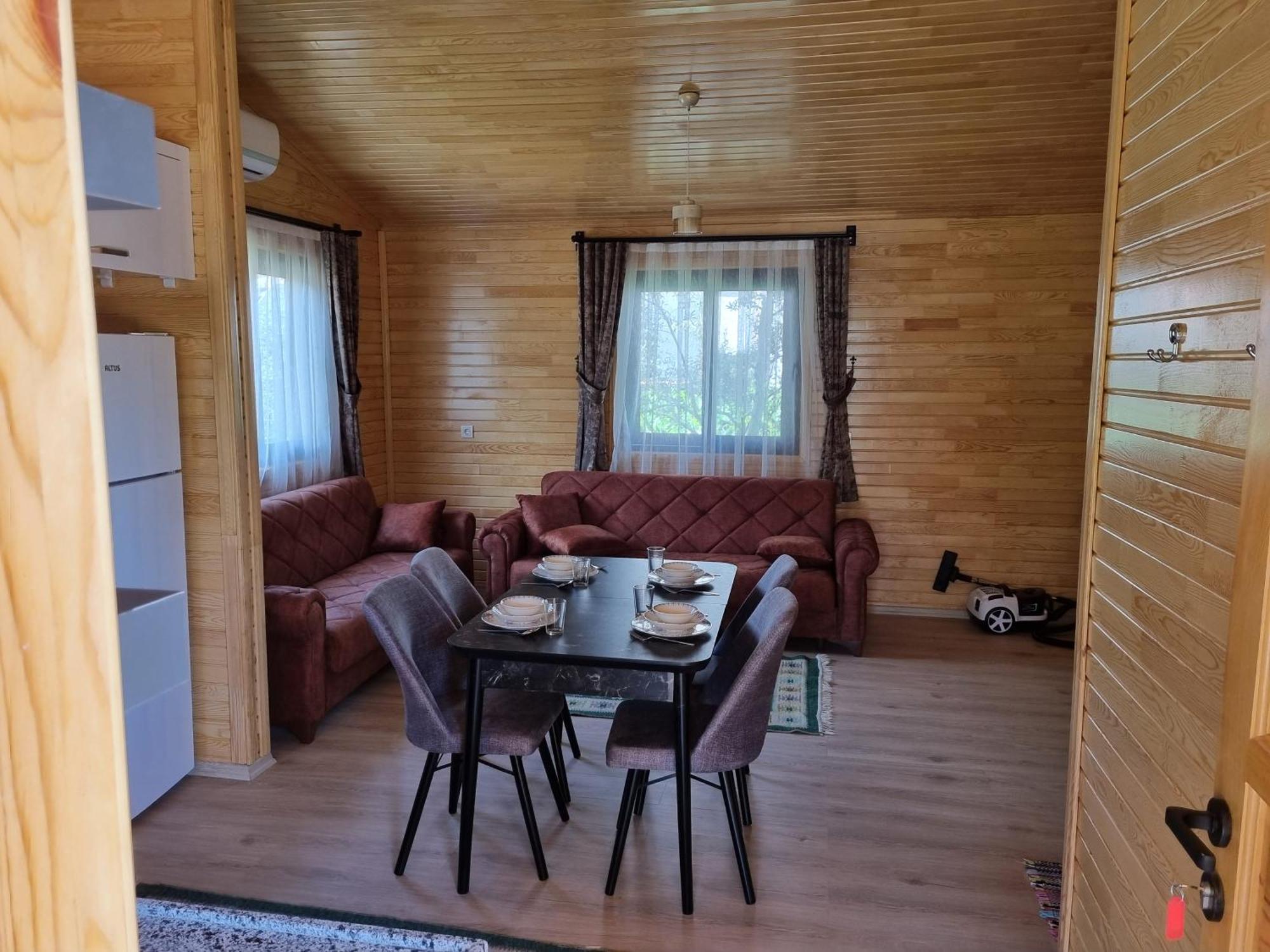 Ugur Pansiyon Bungalows Чирали Экстерьер фото