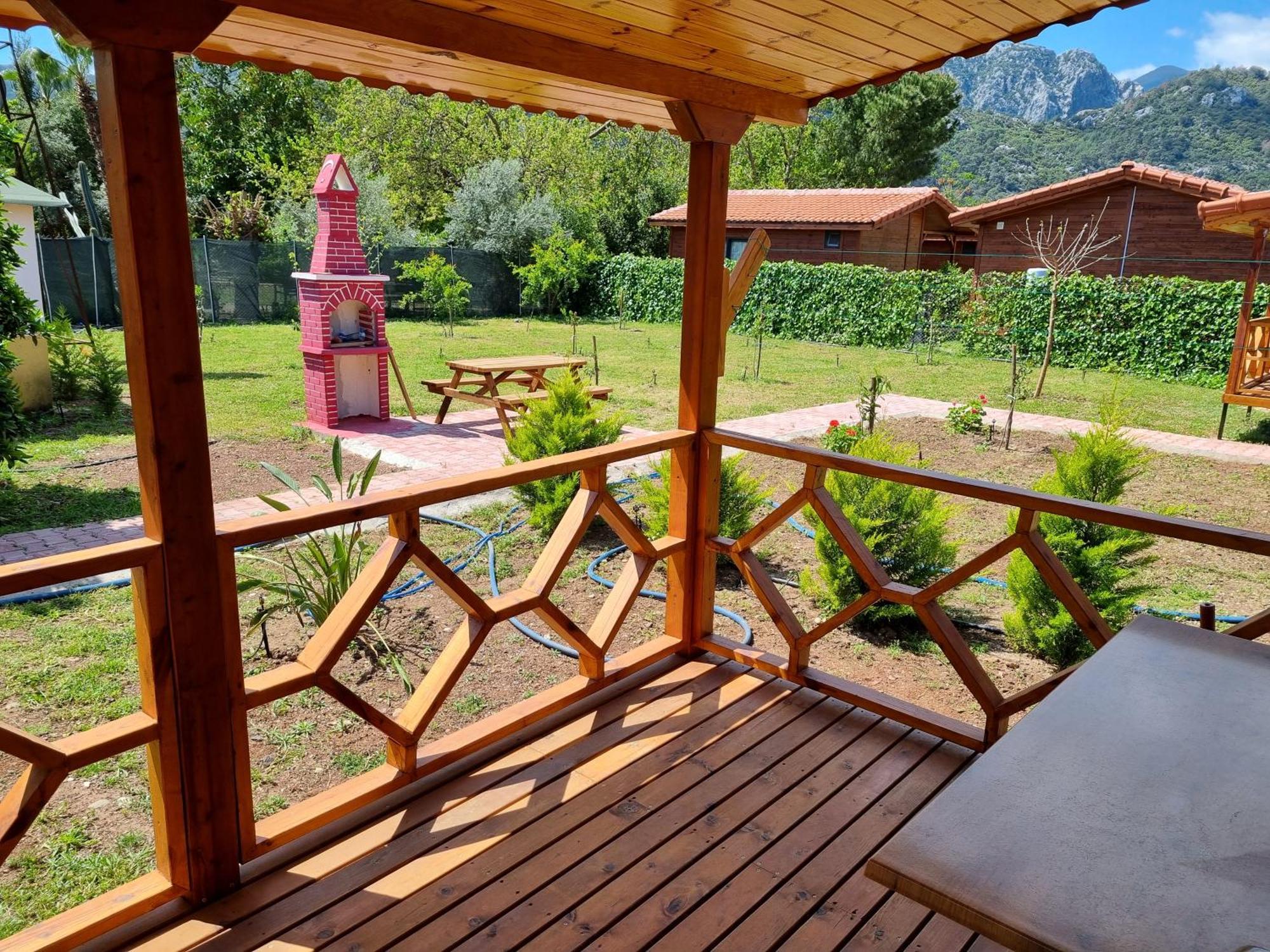 Ugur Pansiyon Bungalows Чирали Экстерьер фото