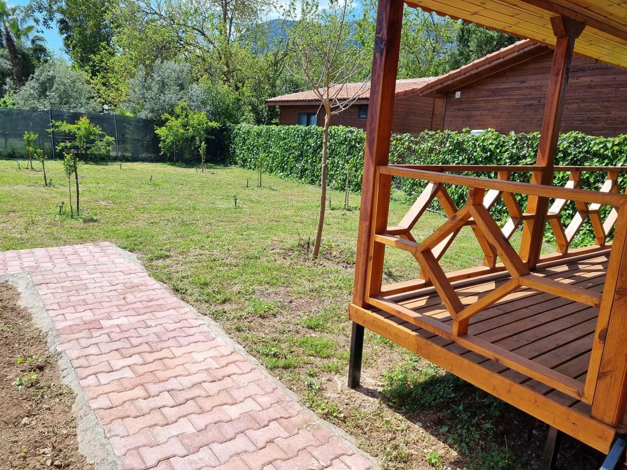 Ugur Pansiyon Bungalows Чирали Экстерьер фото