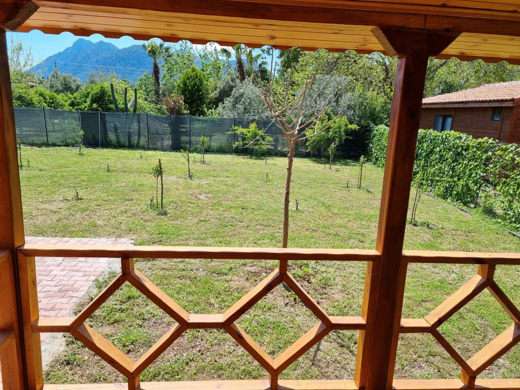 Ugur Pansiyon Bungalows Чирали Экстерьер фото